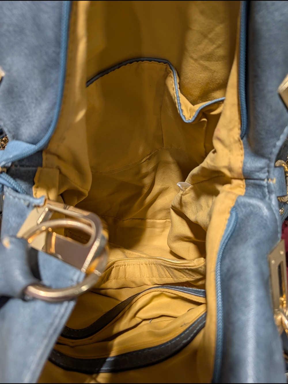 Stylish Slate Blue Women’s Hobo Bag with Gold Chain Detail - Picture 6 of 6